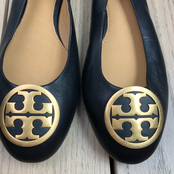 New Tory Burch Benton ballet flats 🖤 (A) - Picture 2 of 6